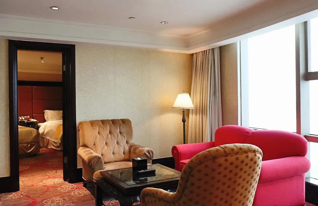 Royal Mediterranean Hotel-1